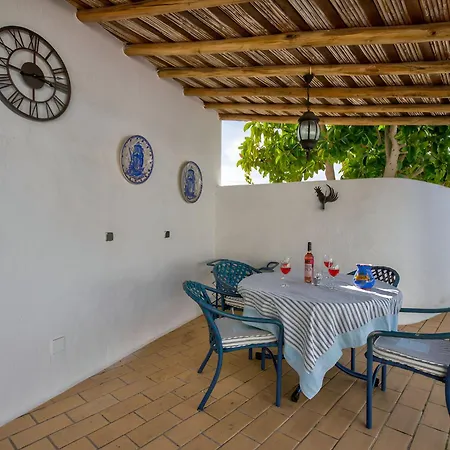 וילה Casa Rosfra
