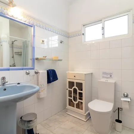 וילה Casa Rosfra