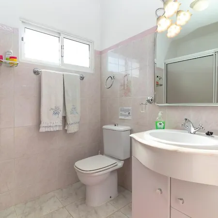 וילה Casa Rosfra *